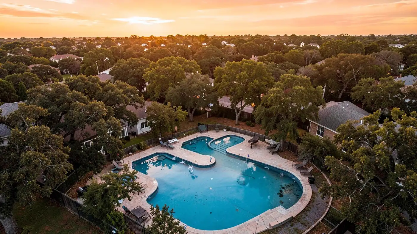 Backyard swimming pools in Georgetown, Texas
